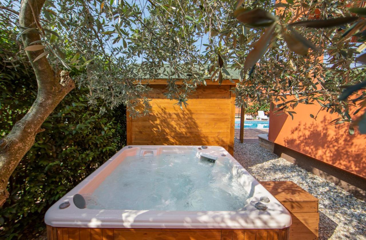 Hotel Natura Vilanija Zewnętrze zdjęcie