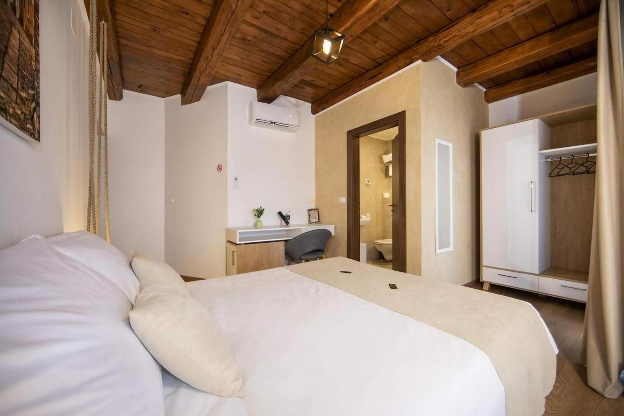 Hotel Natura Vilanija Zewnętrze zdjęcie