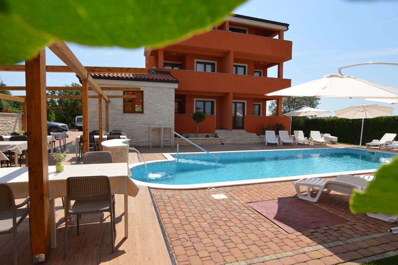 Hotel Natura Vilanija Zewnętrze zdjęcie